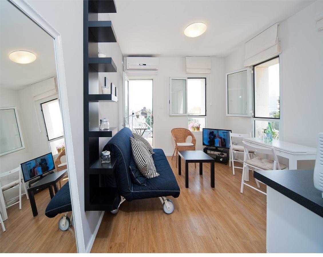 Apartment Modern W/ Balcony Near The By Sea N' Rent Tel Aviv