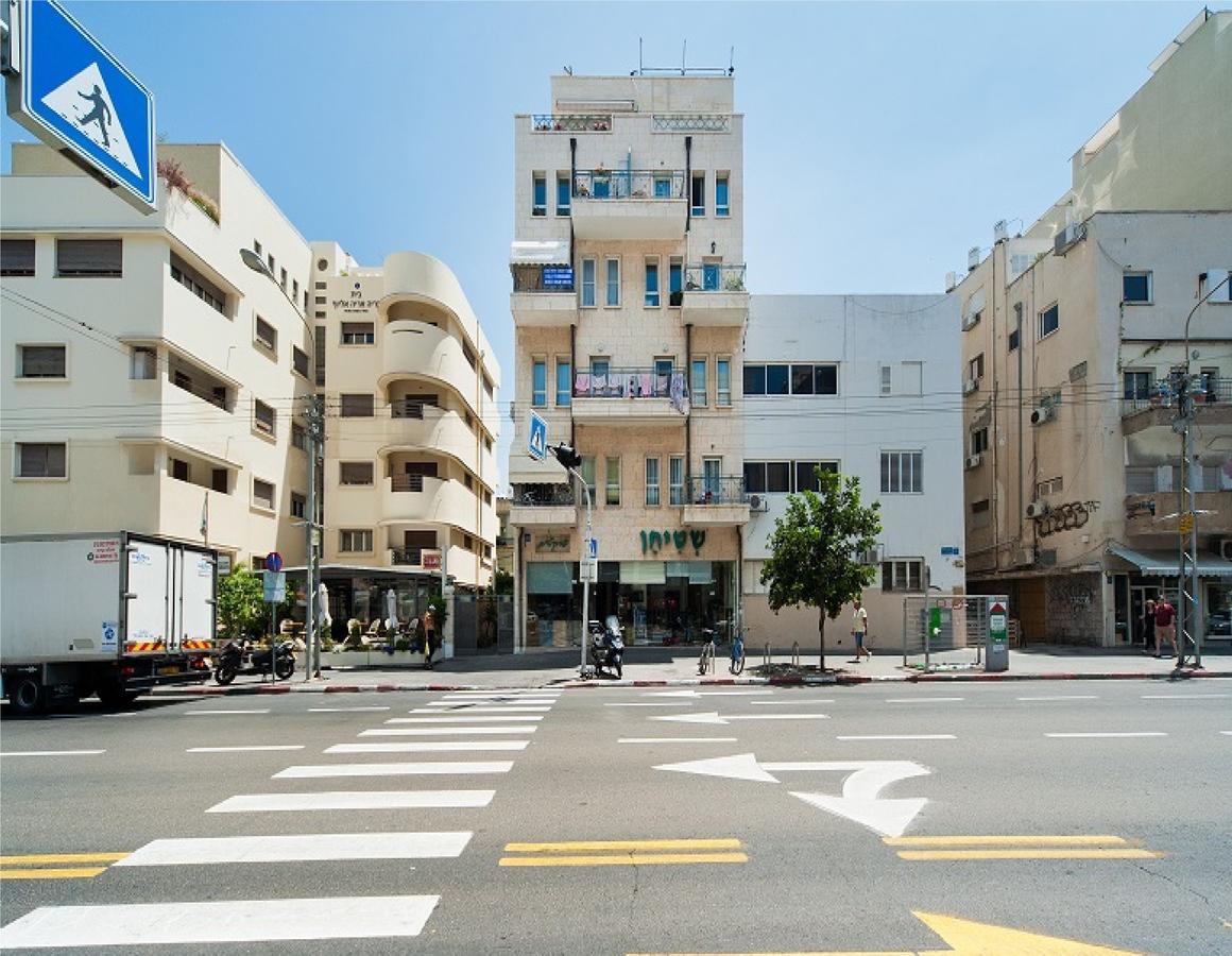 Modern W/ Balcony Near The By Sea N' Rent Tel Aviv